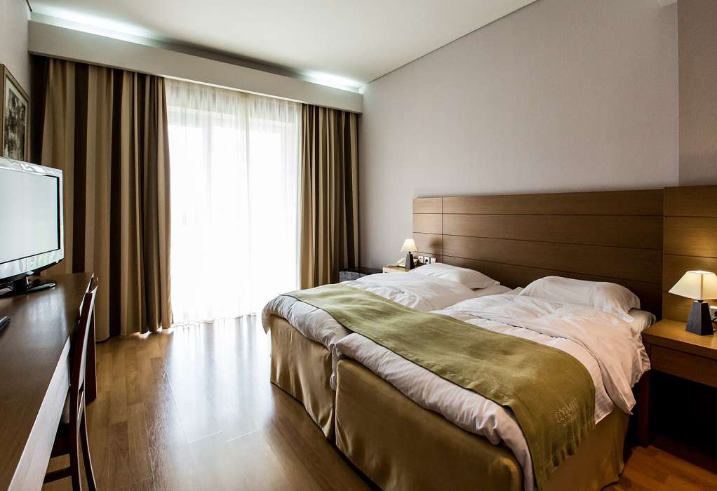 Θεσσαλονίκη: Μείωση διανυκτερεύσεων στα ξενοδοχεία, αλλά αύξηση στη μέση τιμή δωματίου (ΠΙΝΑΚΕΣ)