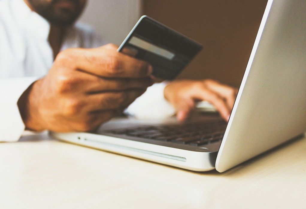 Ηλεκτρονικά εργαλεία για αγορές και πληρωμές διαθέτουν οι καταναλωτές – Η υπηρεσία IRIS