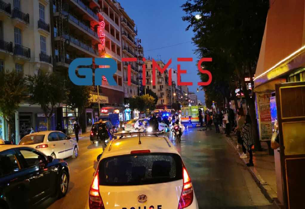 Θεσσαλονίκη: Σύγκρουση ΙΧ με μοτοσυκλέτα – Ένας τραυματίας (ΦΩΤΟ+VIDEO)