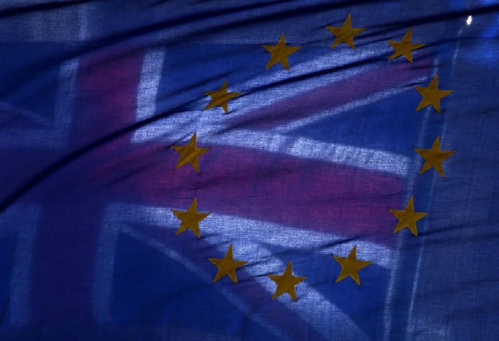 Υπερψήφιση της εμπορικής συμφωνίας του Brexit από τους Βρετανούς βουλευτές