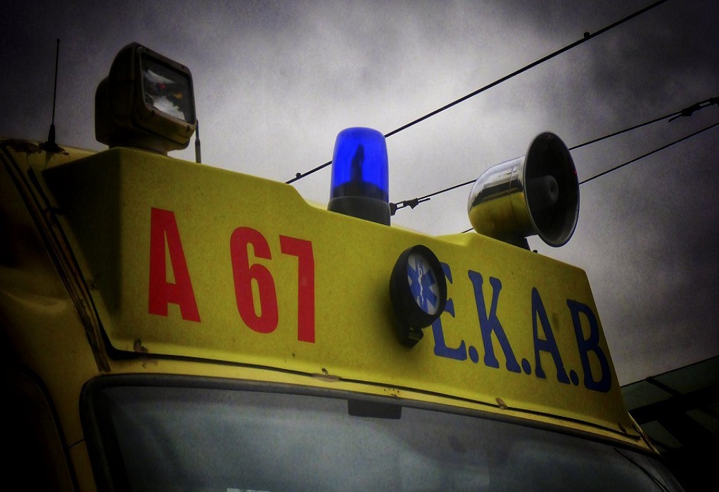 Θεσσαλονίκη: Όχημα παρέσυρε ηλικιωμένη – Μεταφέρθηκε στο νοσοκομείο