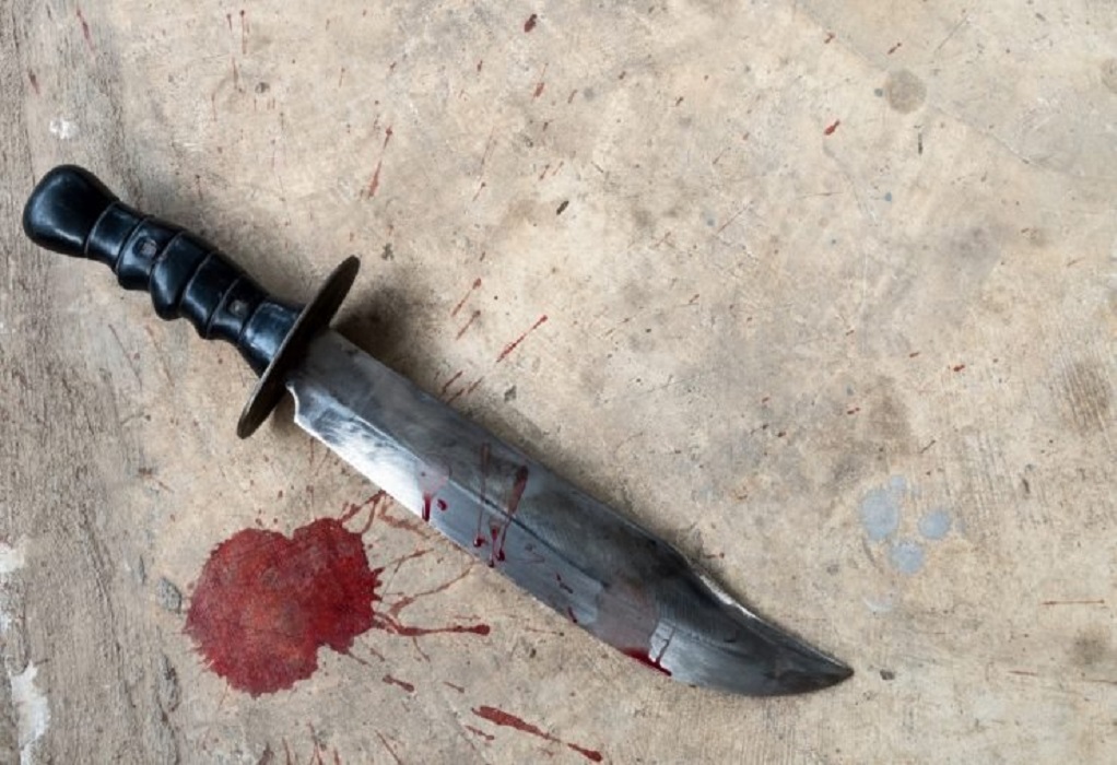 Θάσος: Γυναίκα μπήκε σε σούπερ μάρκετ με μαχαίρι και επιχείρησε να σκοτώσει τον ταμία