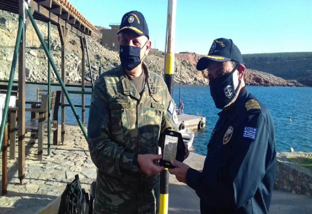 Επίσκεψη αρχηγού ΓΕΕΘΑ στην ανατολικότερη ναυτική βάση της Κρήτης (ΦΩΤΟ)