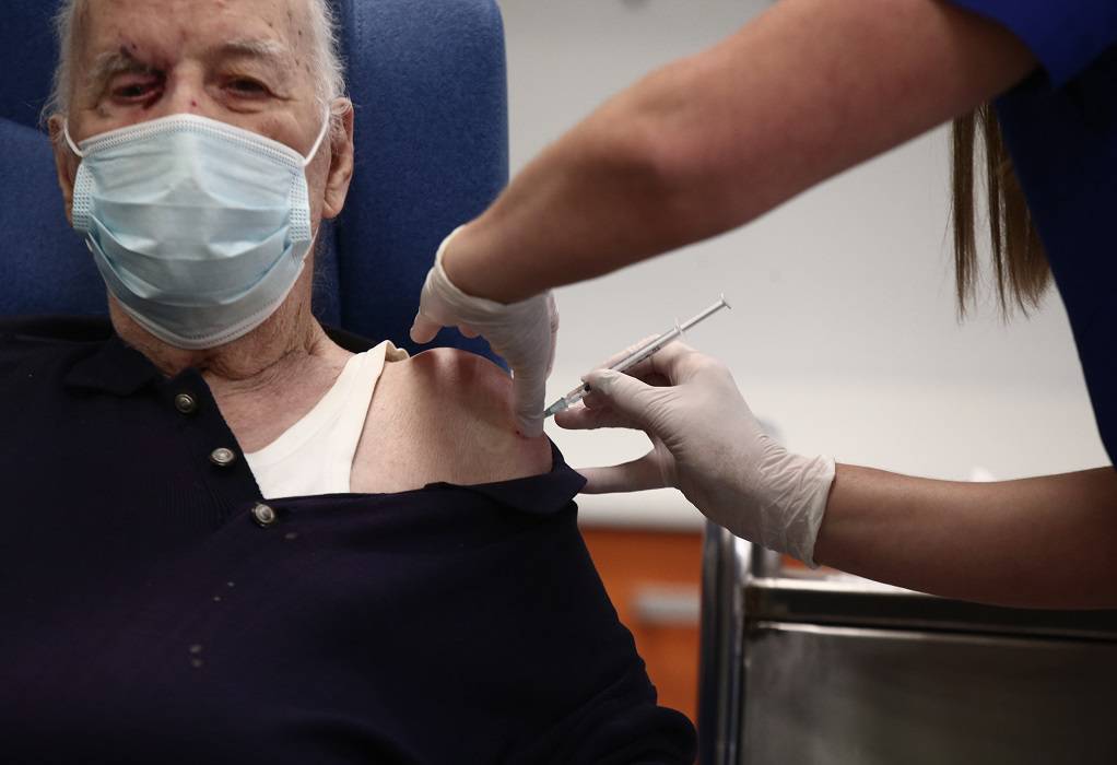 Τζανάκης: Yποχρεωτικός εμβολιασμός στους 50 και άνω (VIDEO)