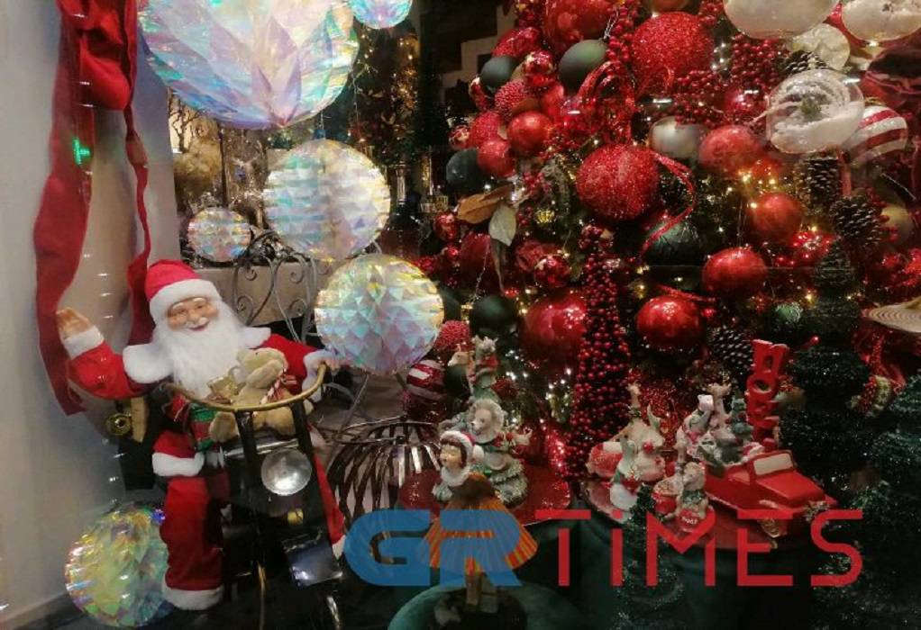 Έμποροι Θεσσαλονίκης: Ελπίζουν για ζέσταμα των ταμείων τους στο δώρο Χριστουγέννων