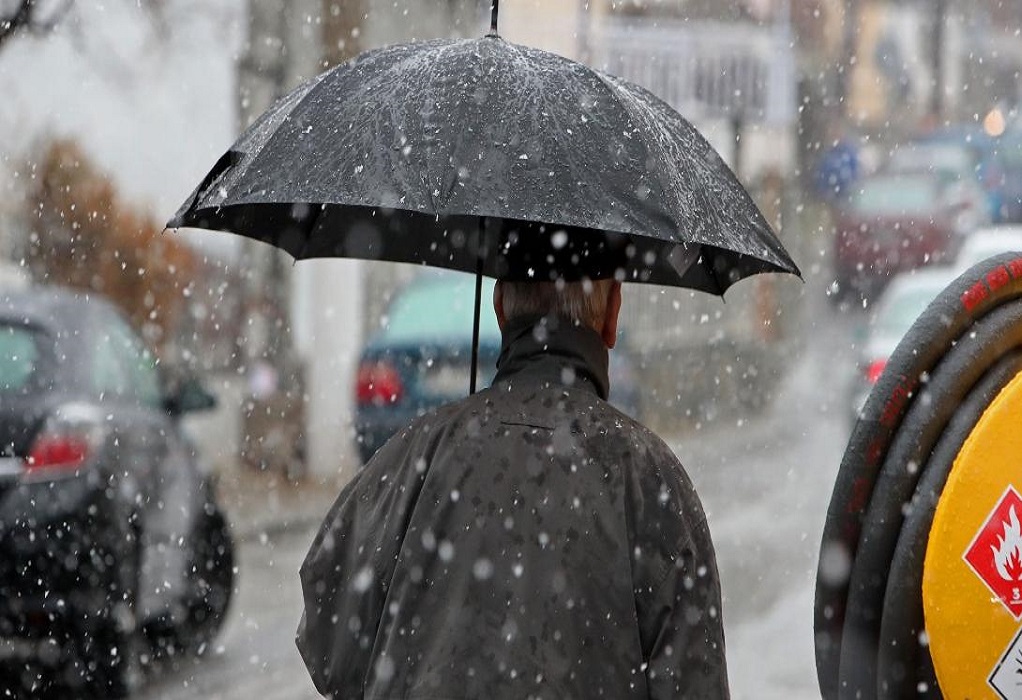 Πρωτομαγιά με βροχές και σποραδικές καταιγίδες – Ποιες περιοχές επηρεάζονται (VIDEO)