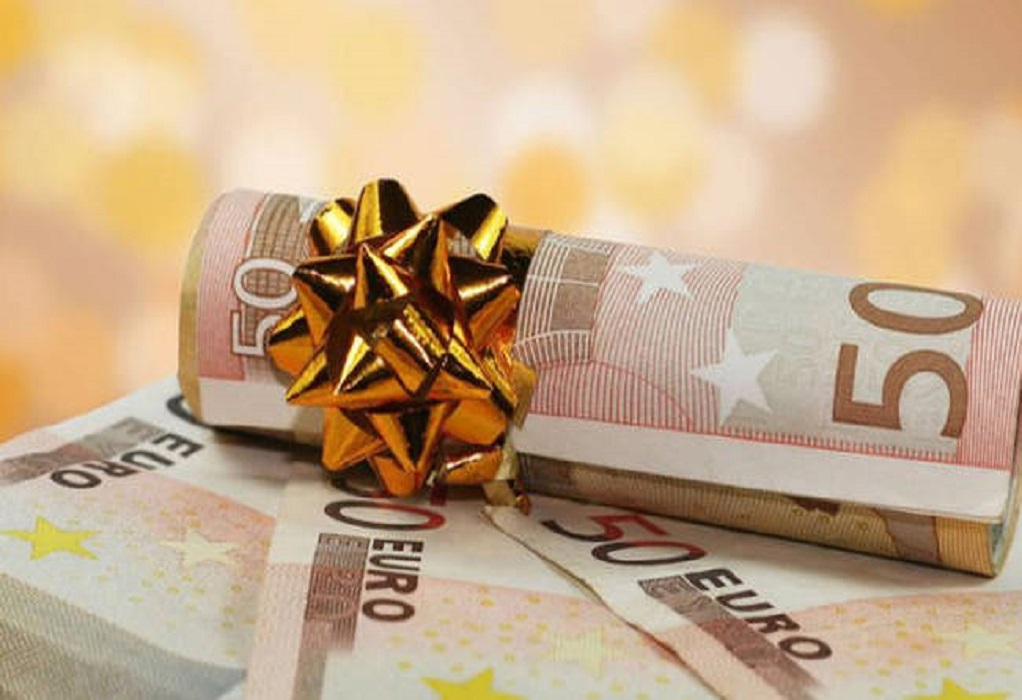 Δώρο Χριστουγέννων: Πότε ξεκινούν οι πληρωμές-Τι ισχύει για το επίδομα ανεργίας