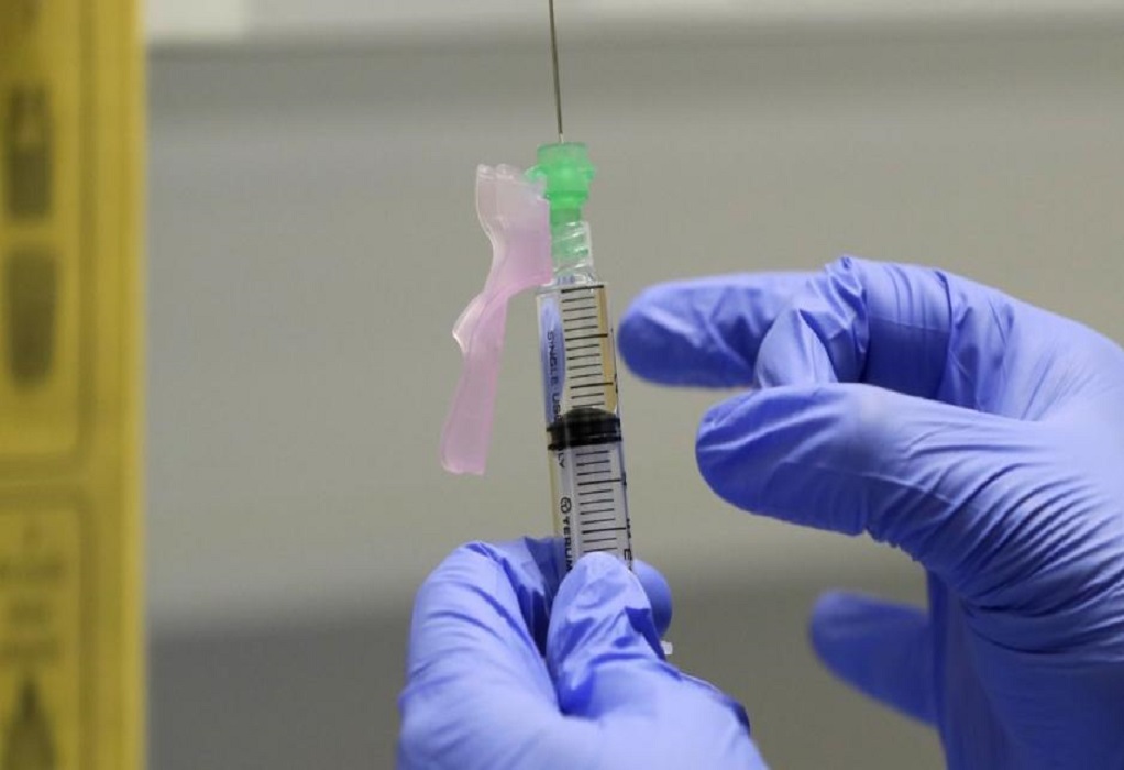 Κορωνοϊός: Άρχισαν οι δοκιμές του εμβολίου της AstraZeneca σε παιδιά