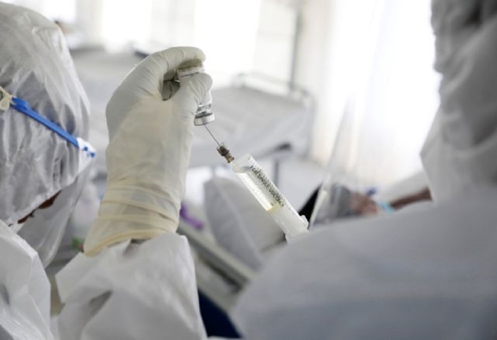ΠΟΕΔΗΝ: «Όχι» στους εμβολιασμούς στα νοσοκομεία