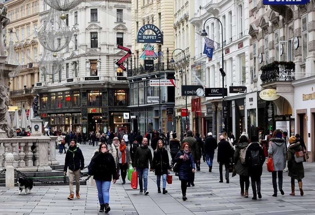 Φόβοι ότι θα κλείσει το 1/5 των τουριστικών επιχειρήσεων στη Βιέννη