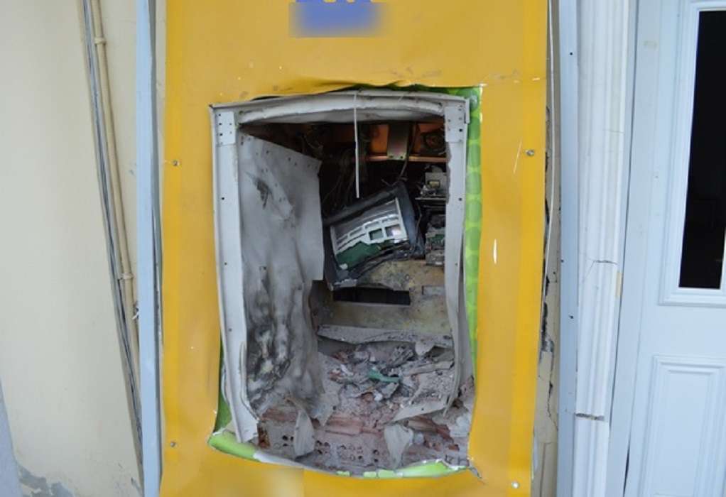 Ραφήνα: Έκρηξη σε μηχάνημα ATM