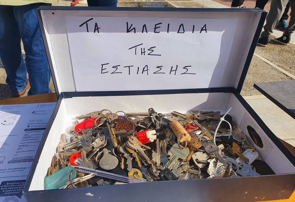 Εστίαση: Γέμισαν οι κατσαρόλες με… κλειδιά – Πόσα θα παραδοθούν στο Μαξίμου (ΦΩΤΟ)