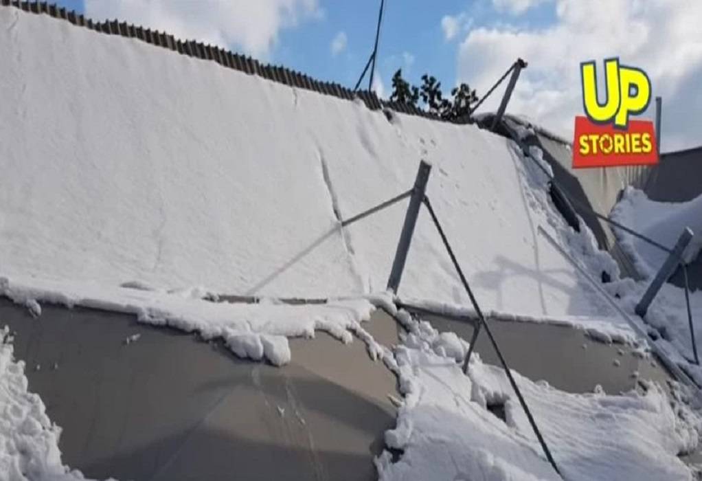 Χαϊδάρι: Κατέρρευσε σκέπαστρο βενζινάδικου από το χιόνι