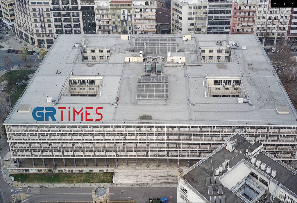Θεσσαλονίκη: Φωτοβολταϊκά στην ταράτσα των δικαστηρίων!