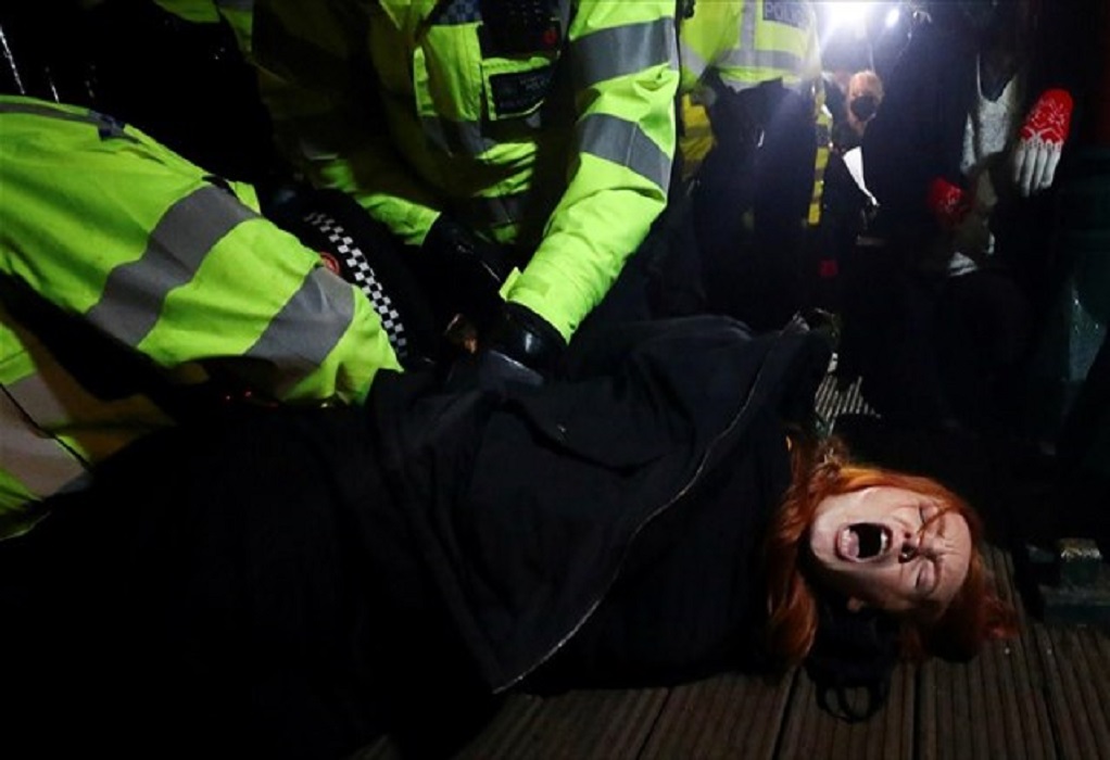 Λονδίνο: Κριτική στην αστυνομία για την αγρυπνία στη μνήμη της Σάρα Έβεραρντ