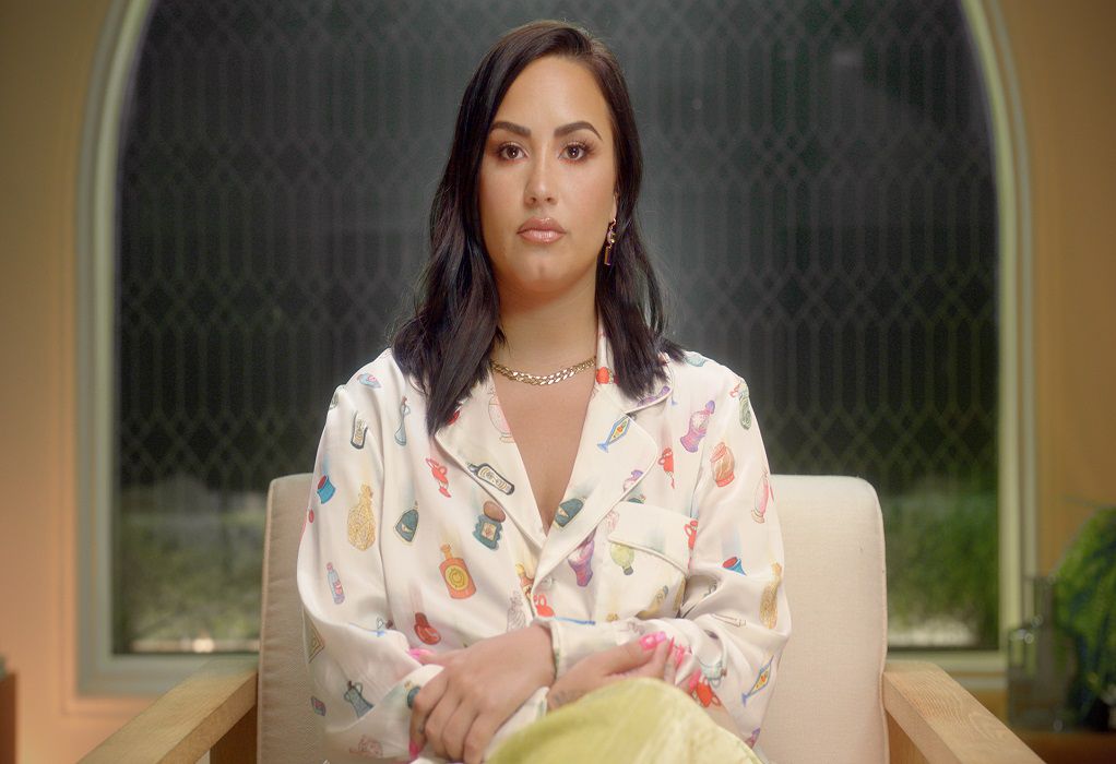 Demi Lovato: «Έχασα την παρθενιά μου από βιασμό»
