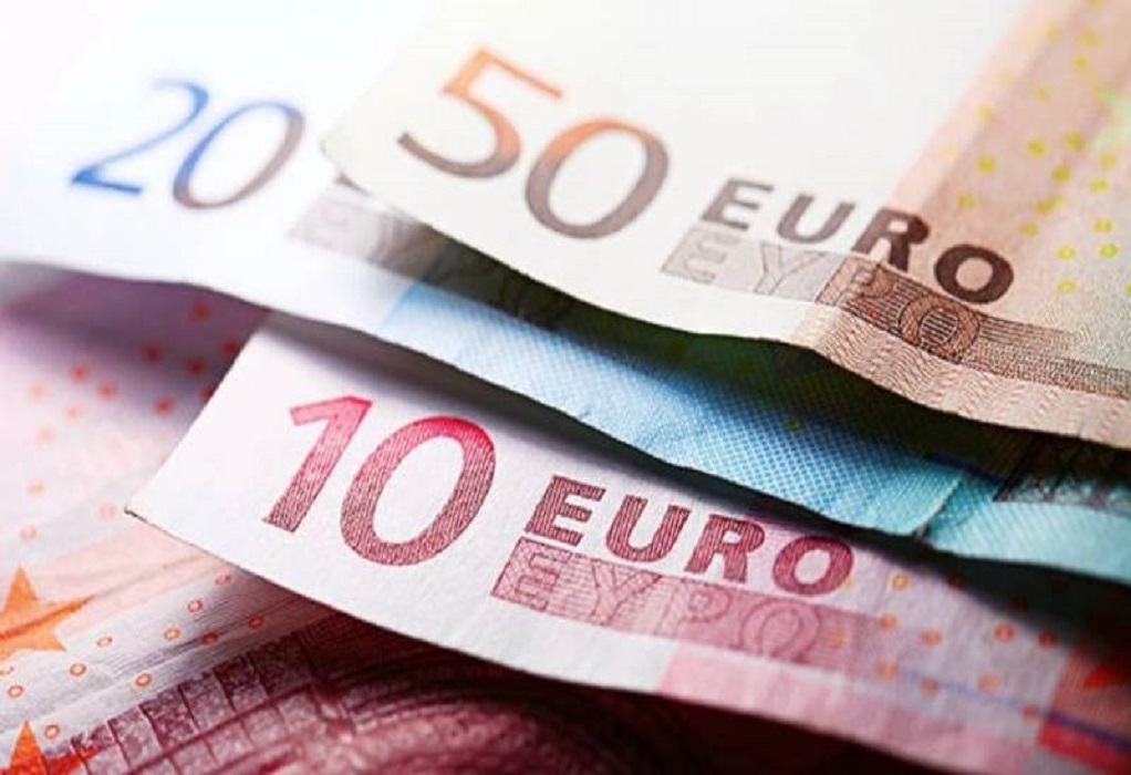 Επιδοτήσεις & διευκολύνσεις και για 2022: 5 δισ. ευρώ μη επιστρεπτέα για 700.000 επιχειρήσεις (VIDEO)