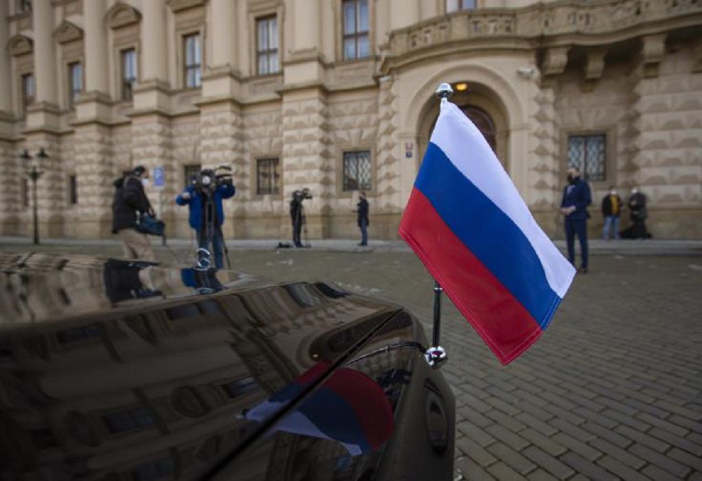 Η Τσεχία απελαύνει 63 Ρώσους διπλωμάτες
