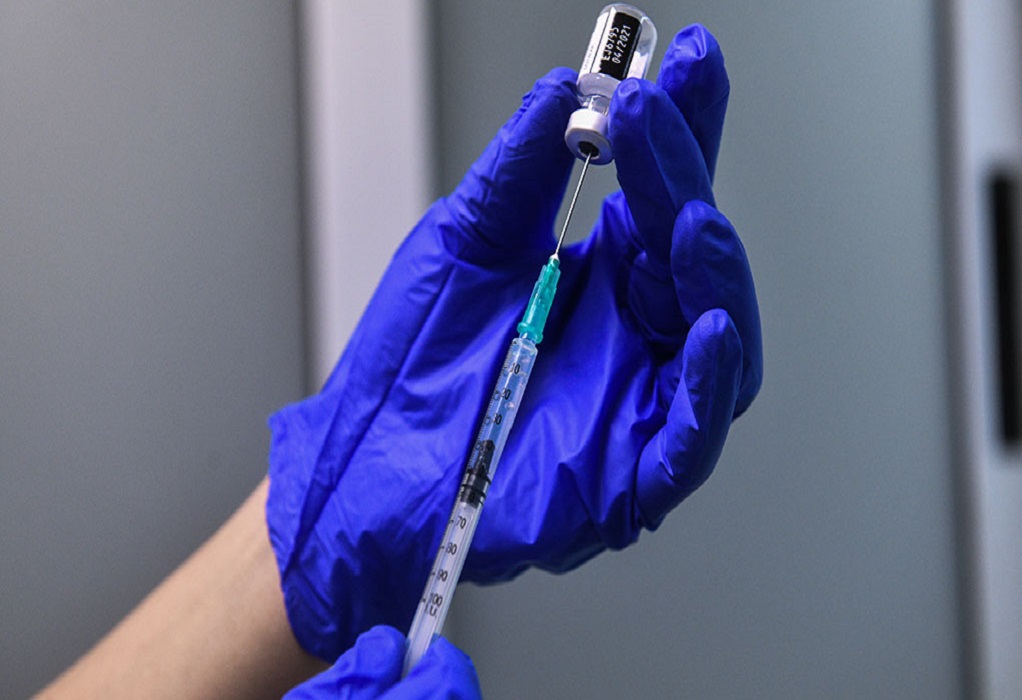 Κορωνοϊός – Παλαμάς Καρδίτσας: Δύο απολύσεις για τους εικονικούς εμβολιασμούς