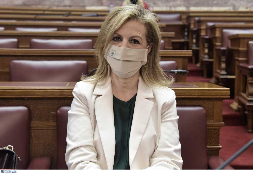 Μακρή: Πιθανή αφαίρεση γονικής μέριμνας για τους αρνητές που δεν στέλνουν τα παιδιά τους σχολείο (ΗΧΗΤΙΚΟ)
