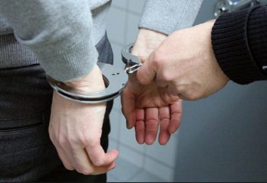 Θεσσαλονίκη: Σύλληψη 33χρονου για παράνομη κατοχή όπλου