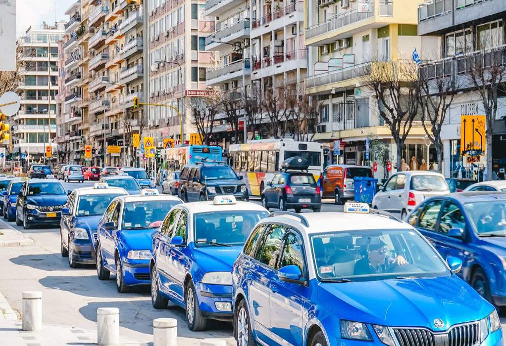 Έλεγχοι σε ταξί από την Τροχαία-Ποιες παραβάσεις καταγράφηκαν