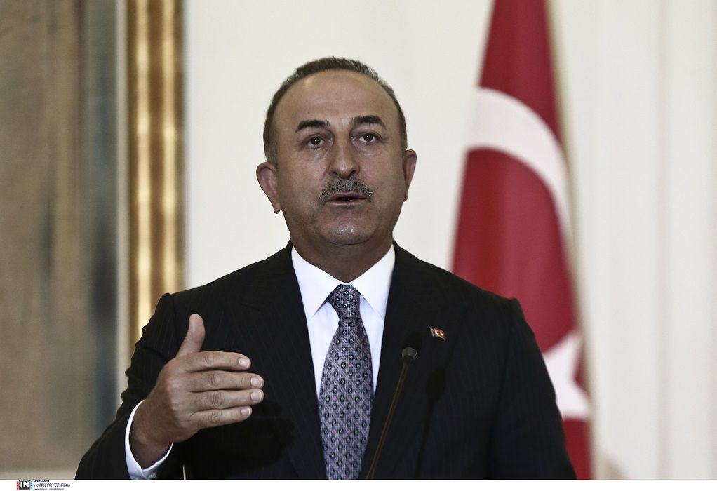 Τσαβούσογλου: Η Τουρκία δεν ζητάει χρήματα από το Κατάρ