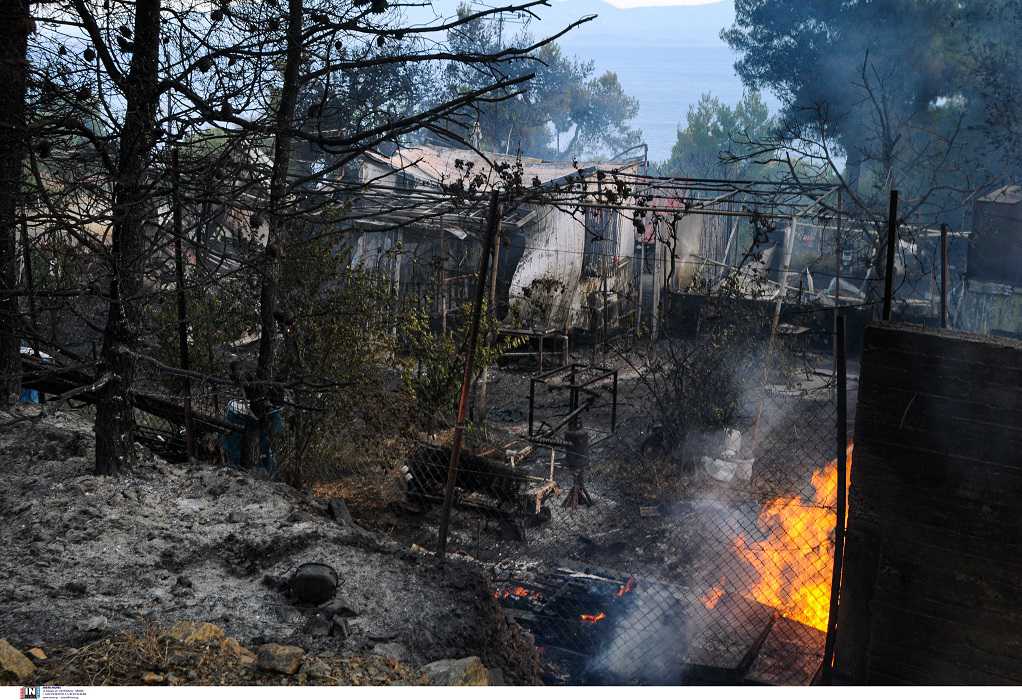 Φωτιά στον Σχίνο Κορινθίας: Εκκενώθηκε το Αλεποχώρι – Προς τα Γεράνεια Όρη οι φλόγες