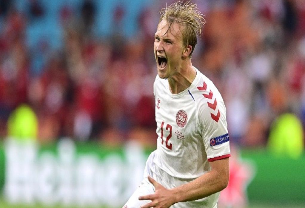 Euro: Στους «4» η Δανία κέρδισε 2-1 την Τσεχία