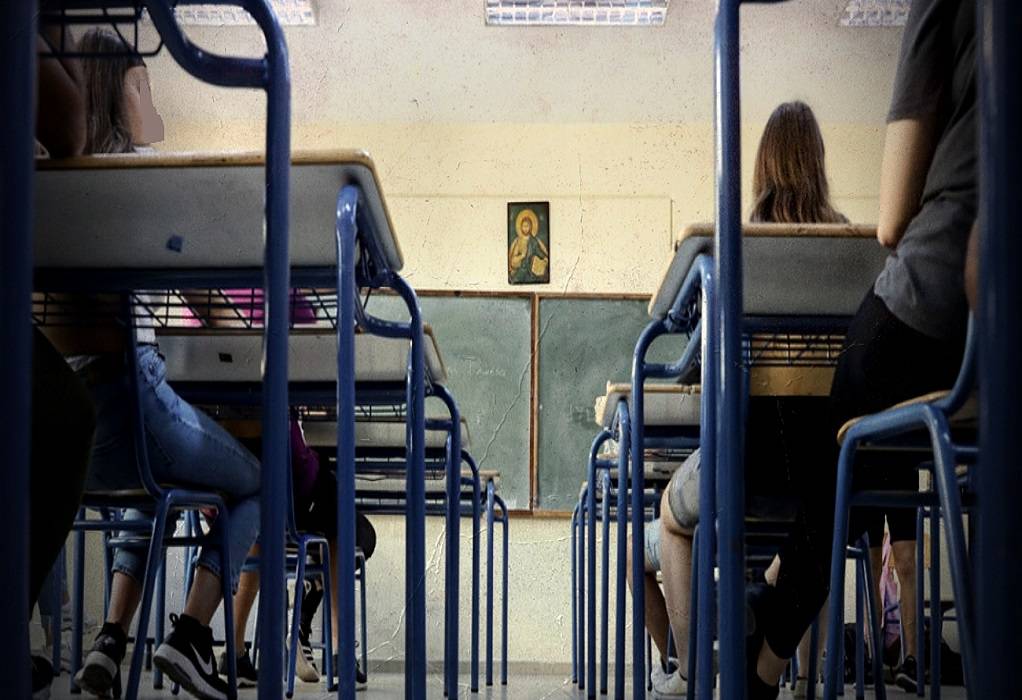 Σέρρες: Μαθήτριες κατήγγειλαν καθηγητή τους για σεξουαλική παρενόχληση
