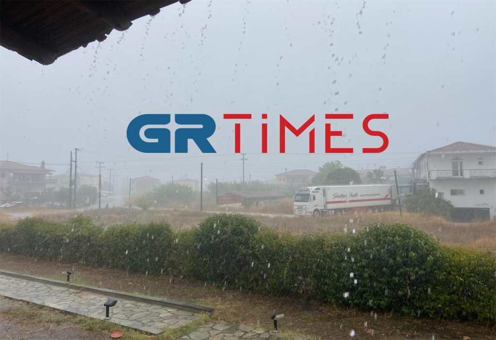 Καταιγίδες στη Χαλκιδική: “Ρεσιτάλ” κεραυνών και… δροσιά στη Βόρεια Ελλάδα (ΦΩΤΟ-VIDEO)