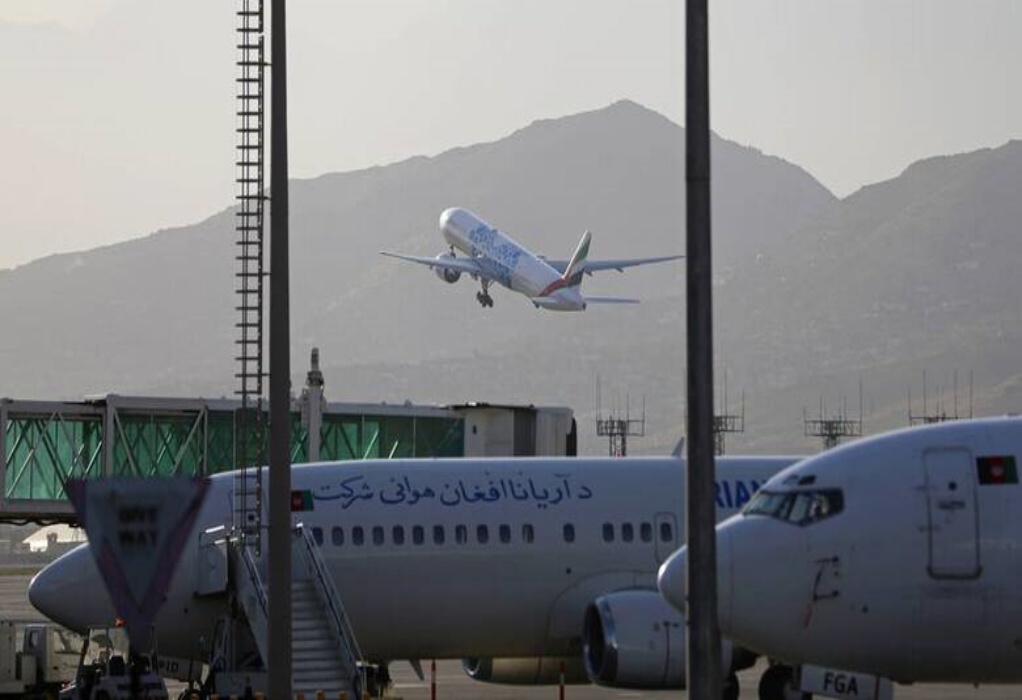 Αφγανιστάν: Ανεστάλησαν όλες οι εμπορικές πτήσεις από το αεροδρόμιο της Καμπούλ