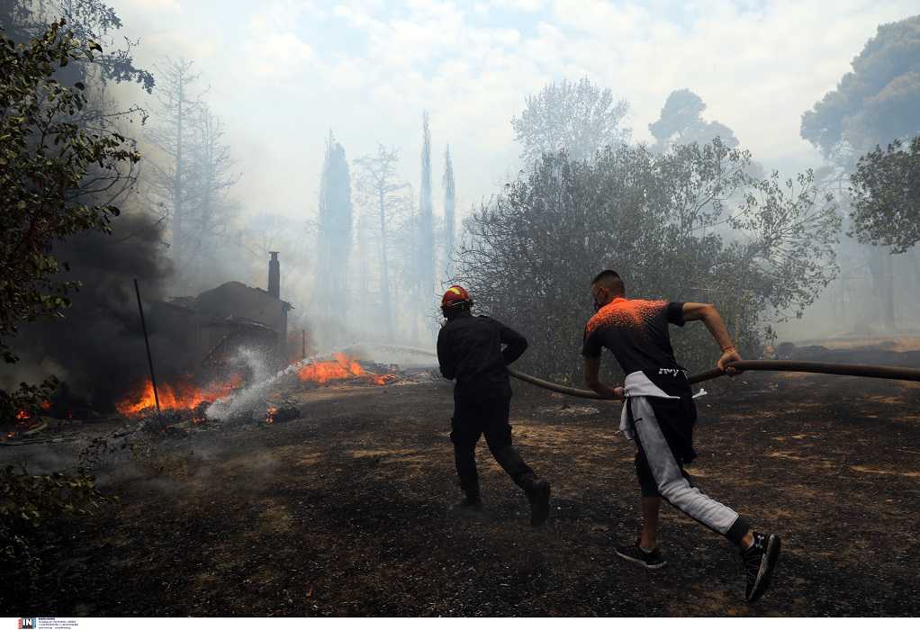 Πυρκαγιά Αττική: Εκκενώνεται η Σταμάτα και η Ροδόπολη – Νέο μήνυμα από το 112
