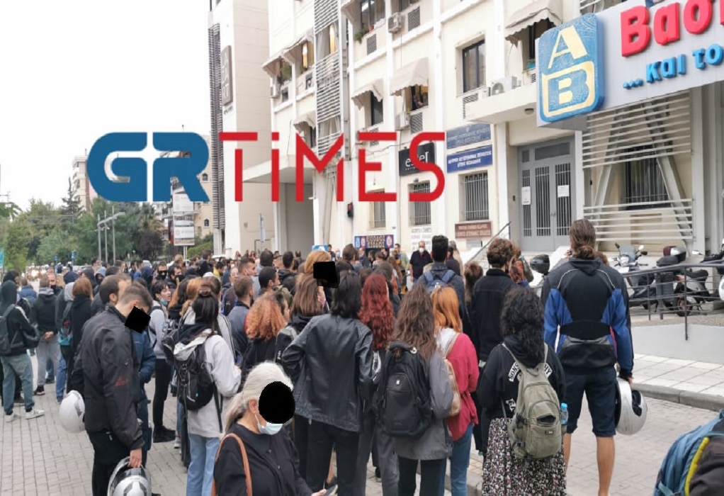 Θεσσαλονίκη: Αντιφασιστική πορεία φοιτητών στη Σταυρούπολη  (ΦΩΤΟ-VIDEO)