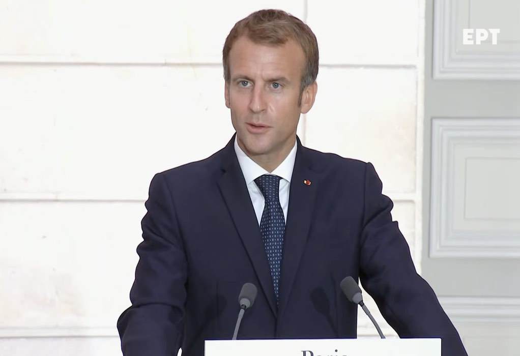 Γαλλία: Ο Μακρόν διορίζει νέα κυβέρνηση, με μια πρέσβη επικεφαλής της διπλωματίας