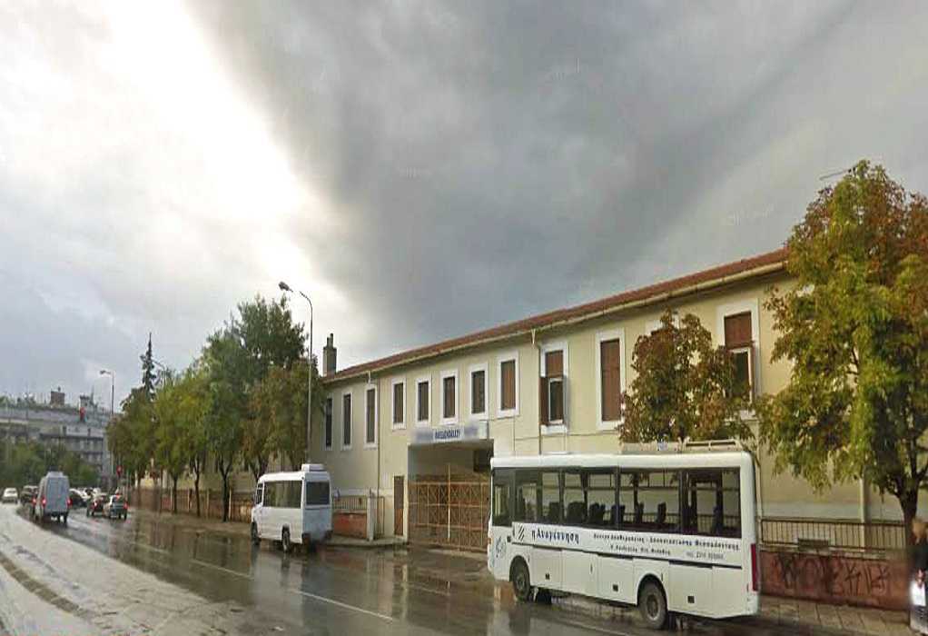 Θεσσαλονίκη: Εγκαίνια ξενώνων στο στρατόπεδο «Κώττα» και βρεφονηπιακού σταθμού στο στρατόπεδο «Καλλιόπη Λύκα»