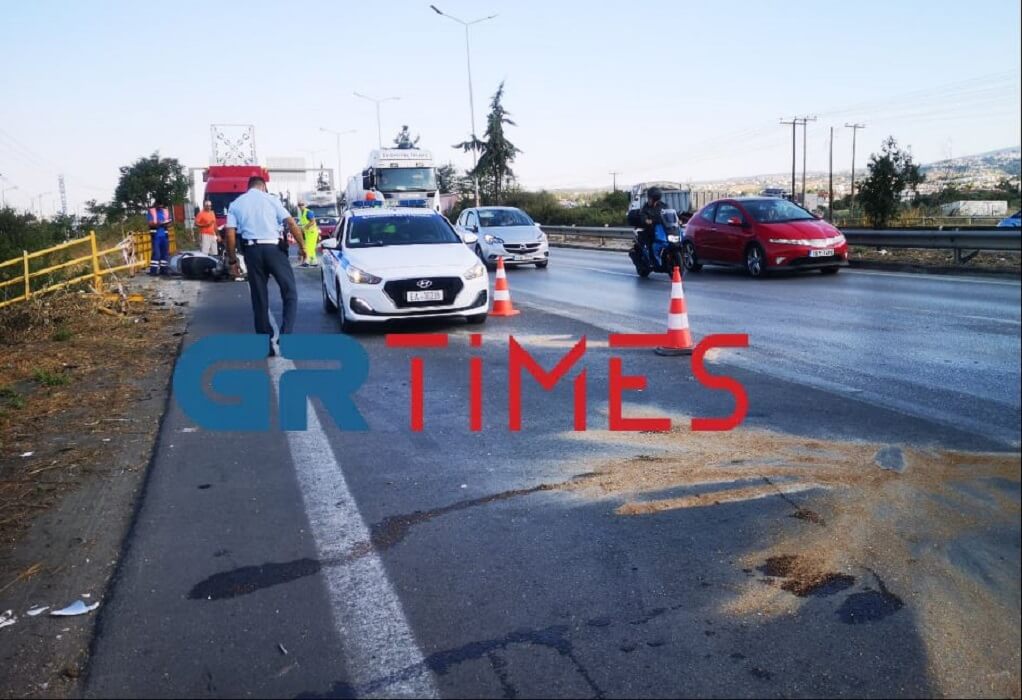 Θεσσαλονίκη: Καραμπόλα τεσσάρων οχημάτων στη Μουδανιών-Δύο τραυματίες στο ΑΧΕΠΑ
