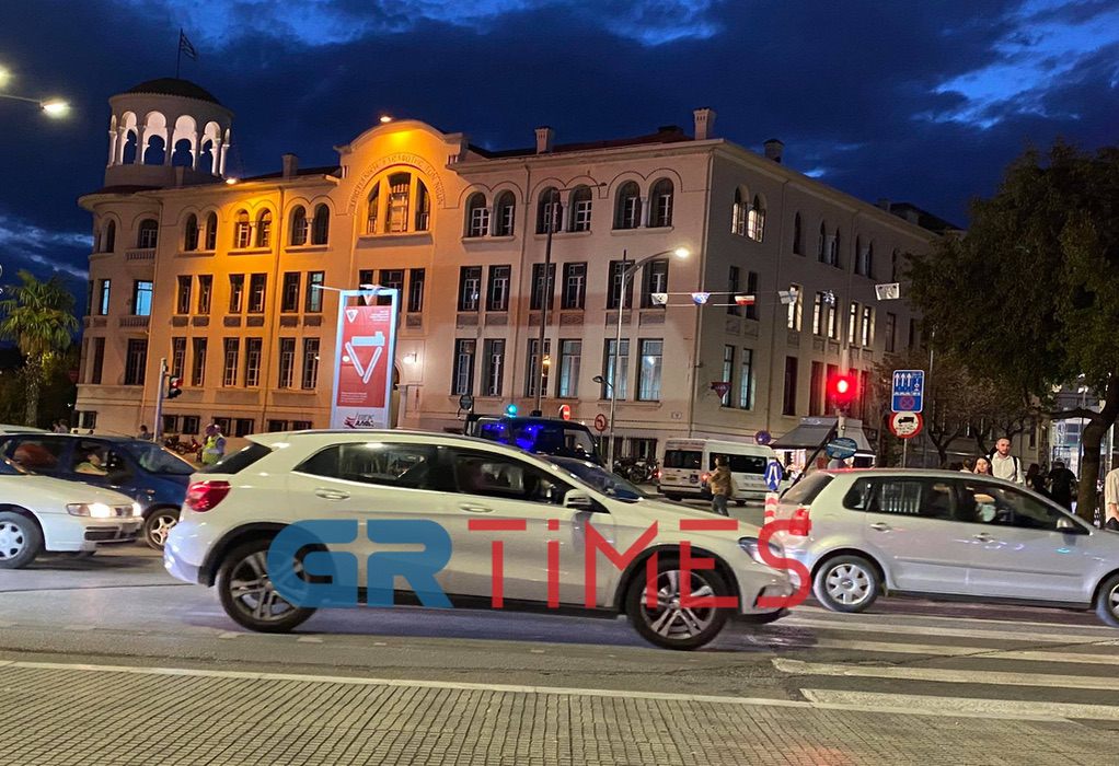 Θεσσαλονίκη: Κλειστή η Τσιμισκή – Κυκλοφοριακό κομφούζιο στο κέντρο (ΦΩΤΟ)