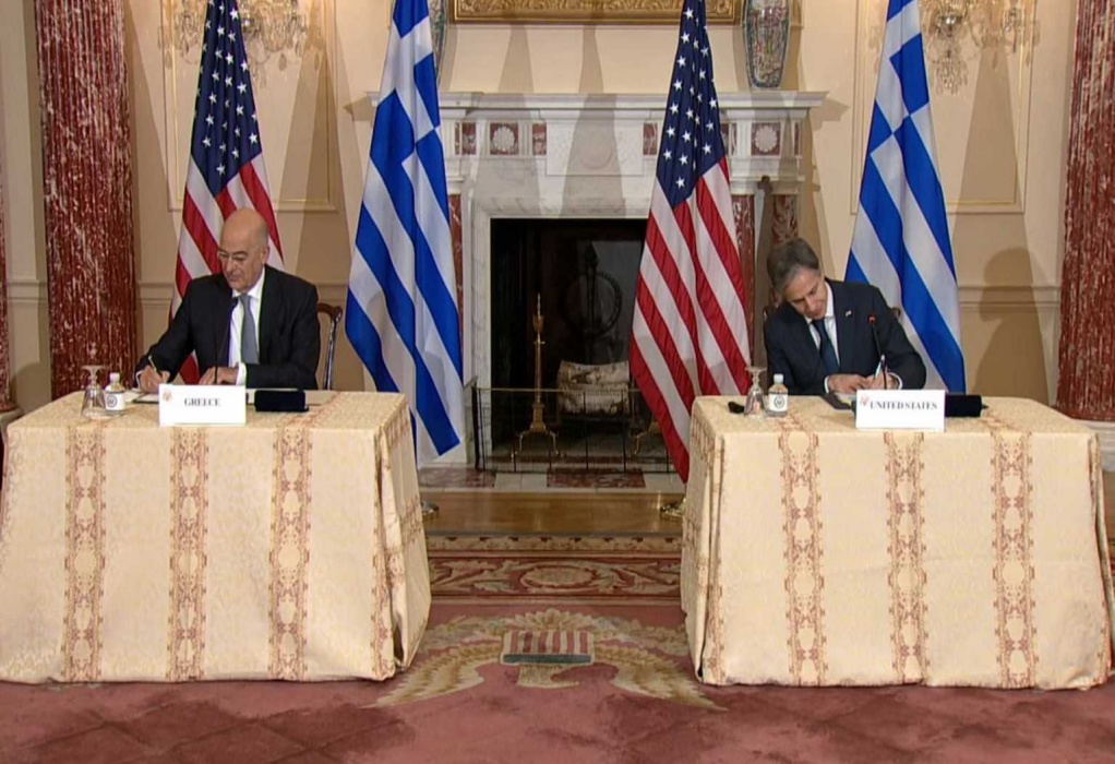 Αμυντική συμφωνία Ελλάδας – ΗΠΑ: «Έπεσαν» οι υπογραφές Νίκου Δένδια και Άντονι Μπλίνκεν