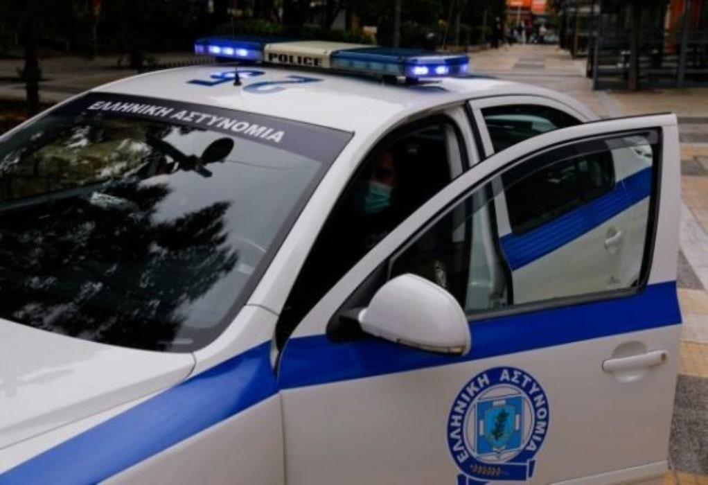 Χαλάνδρι: Εισβολή διαρρηκτών σε σπίτι αστυνομικού – Έκλεψαν το όπλο του (VIDEO)