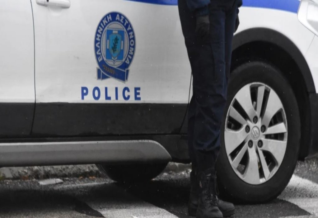Θεσσαλονίκη: Συνελήφθη 23χρονος από αστυνομικούς της ΟΠΚΕ για διάρρηξη ΙΧ και κλοπή 2.300 ευρώ 