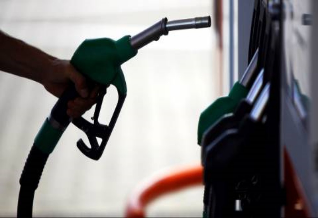 Επίδομα βενζίνης: Ξεκινούν σήμερα οι αιτήσεις – Αναλυτικά τα βήματα