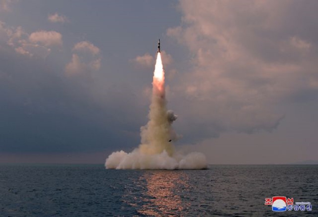 Νέο βαλλιστικό πύραυλο εκτόξευσε η Β. Κορέα-Έπεσε εντός ΑΟΖ της Ιαπωνίας