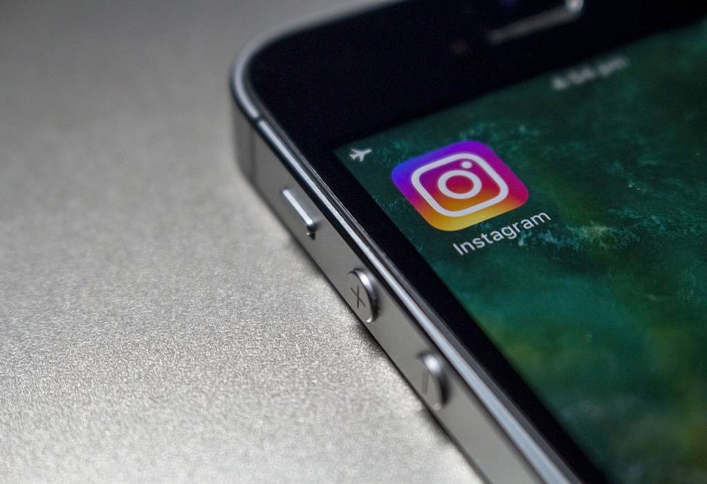 Έπεσε το Instagram – Χρήστες αναφέρουν ότι απενεργοποιήθηκαν οι λογαριασμοί τους (ΦΩΤΟ)