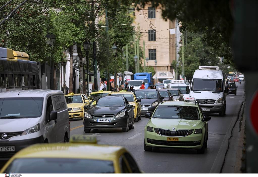 Καραμανλής: Ανοιχτό το ενδεχόμενο για διόδια στο κέντρο της Αθήνας