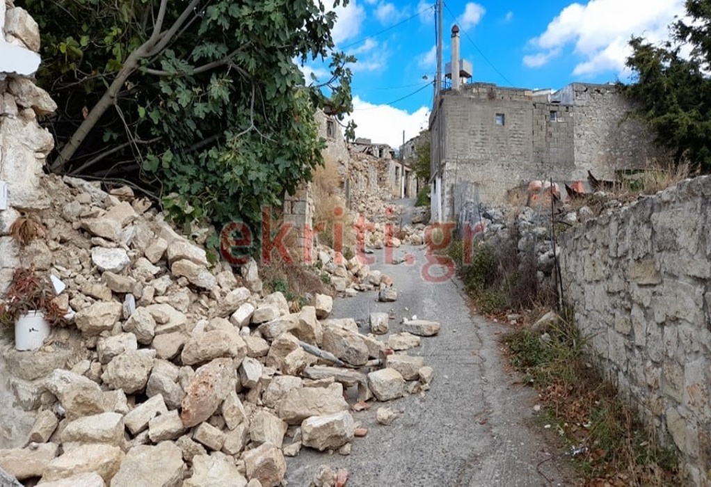 Σεισμός στην Κρήτη: Ισοπεδώθηκε χωριό στο Ηράκλειο (ΦΩΤΟ)