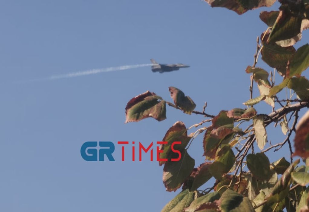 Ο πιλότος του F-16 που συγκλόνισε τη Θεσσαλονίκη στο GRTimes: Το περίμενα καιρό