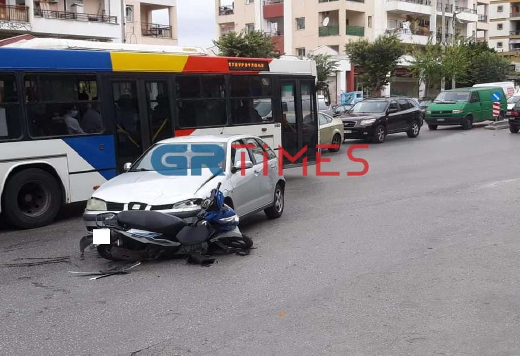 Θεσσαλονίκη: Ένας τραυματίας από σύγκρουση μοτοσυκλέτας με Ι.Χ (ΦΩΤΟ-VIDEO)  