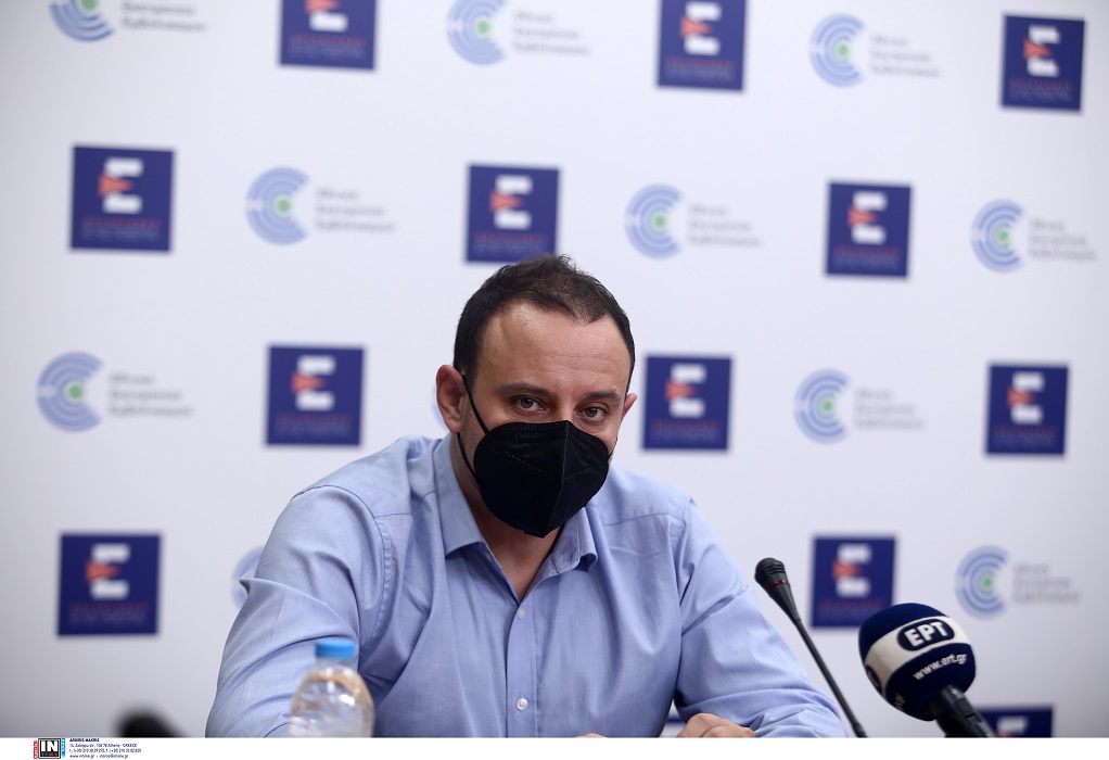 Μαγιορκίνης: Γι’ αυτό διατηρείται η μάσκα στις σχολικές εξετάσεις – Καμία ανησυχία για την ευλογιά των πιθήκων (VIDEO)