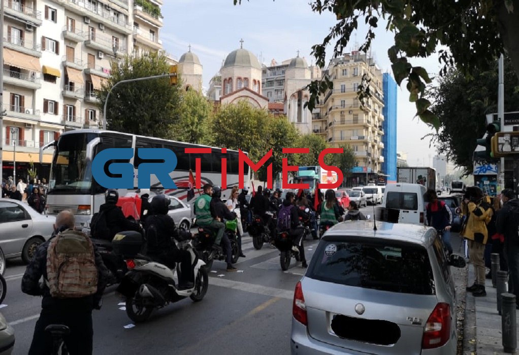Θεσσαλονίκη: Μηχανοκίνητη πορεία από μέλη του αντιεξουσιαστικού χώρου (ΦΩΤΟ)